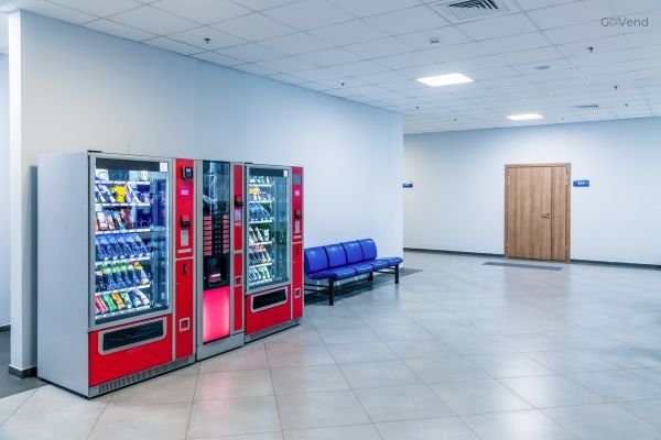 Wartebereich mit Automaten